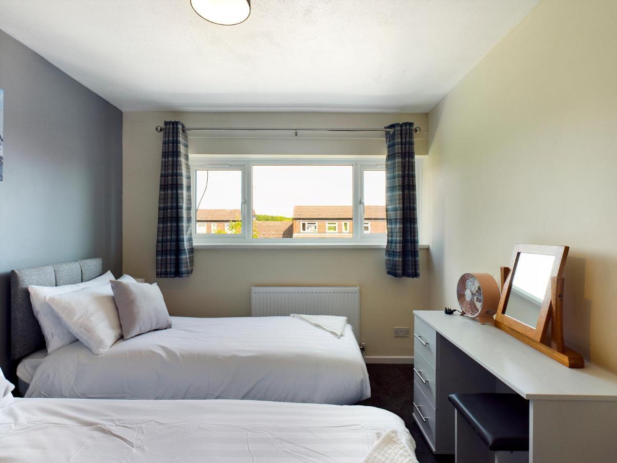 247 Serviced Accommodation In Telford- 3Br House Ngoại thất bức ảnh